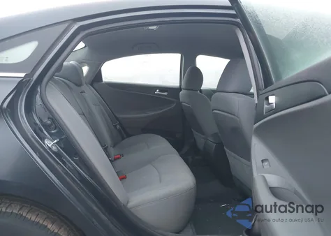 2013 Hyundai Sonata Gls z USA, uszkodzony, nr VIN 5NPEB4AC4DH616728